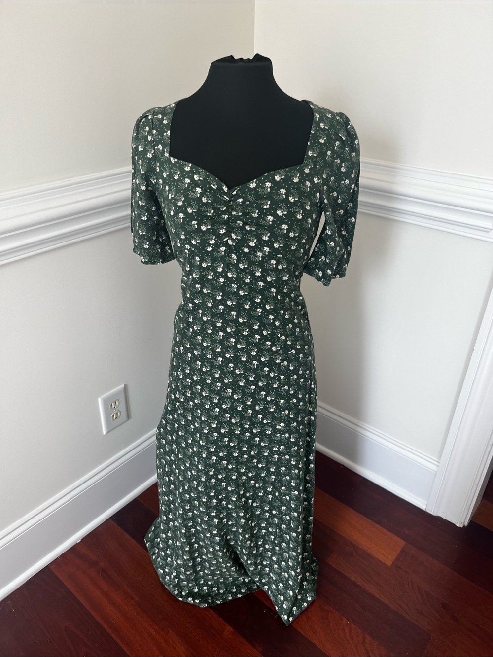 Rylee + Cru Green Floral Midi Dress